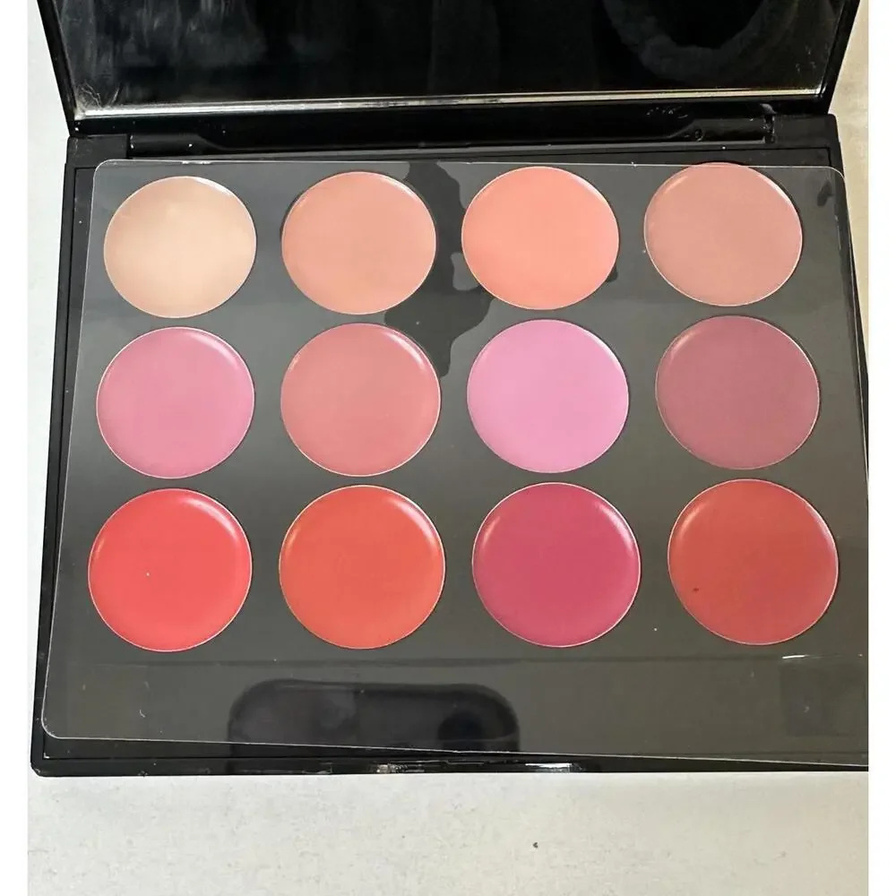 2 for $20 ISH (I'm Smoking Hot) Lip Statement palette